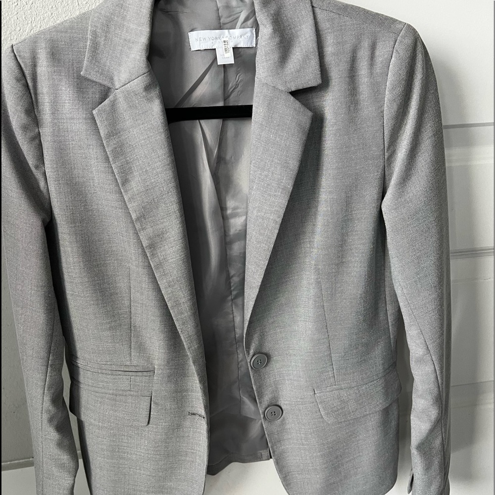 New York and company Grey blazer size 6